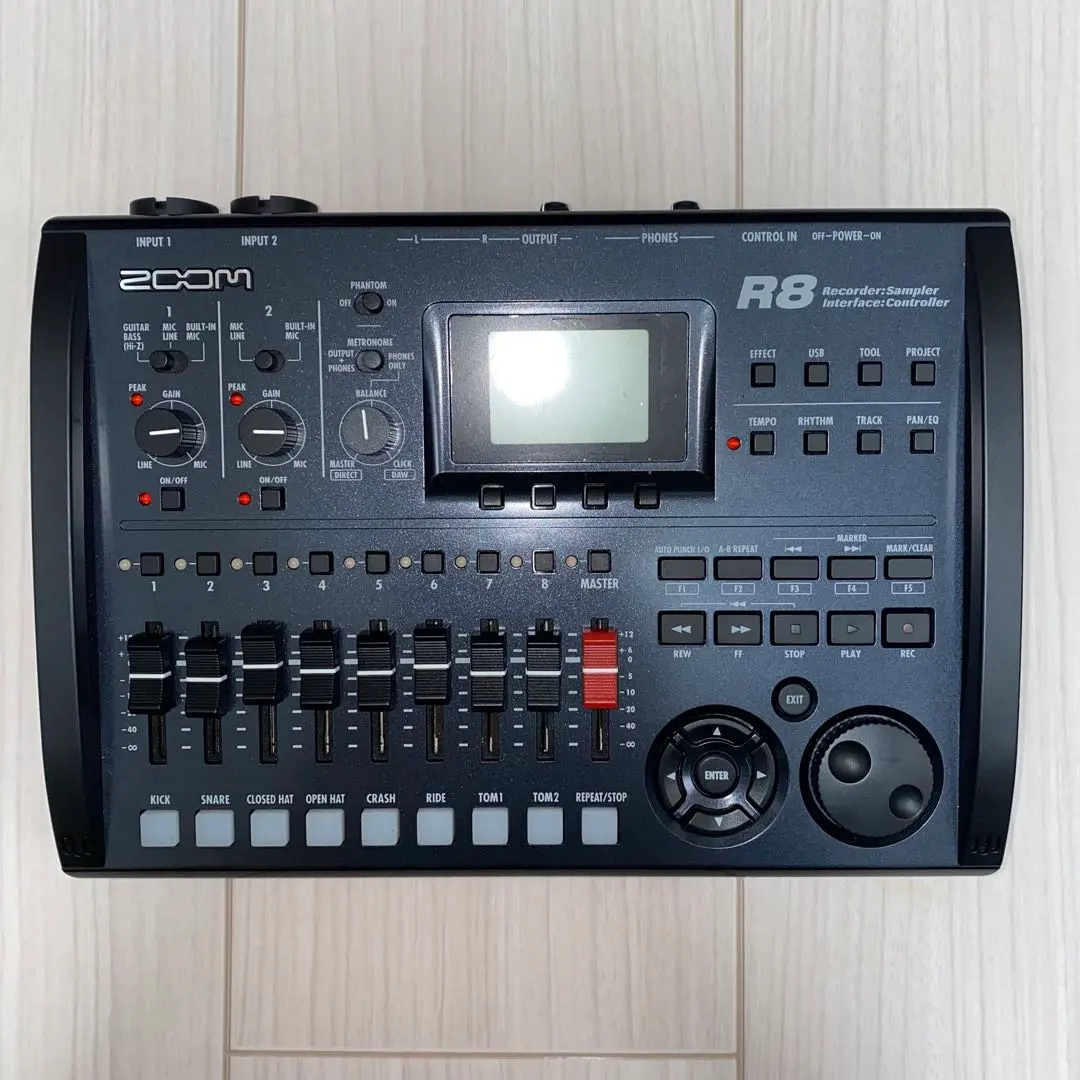 2026年最新】zoom r8 マルチトラックレコーダーの人気アイテム - メルカリ