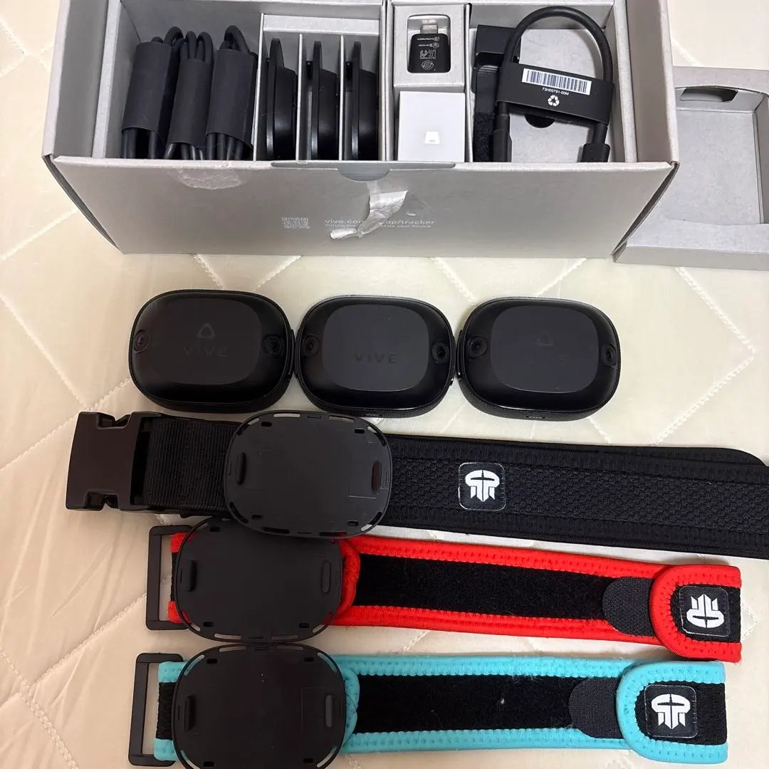 2026年最新】vive ultimate trackerの人気アイテム - メルカリ