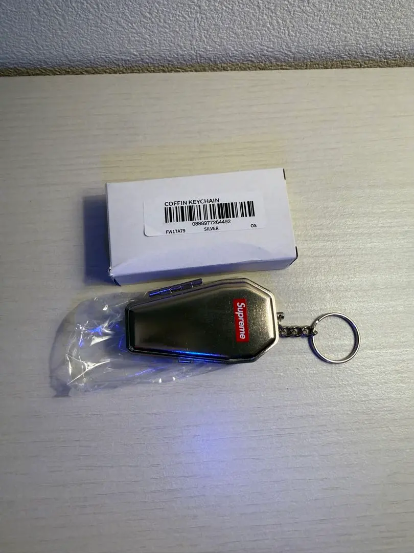 2026年最新】Supreme 灰皿 キーホルダーの人気アイテム - メルカリ