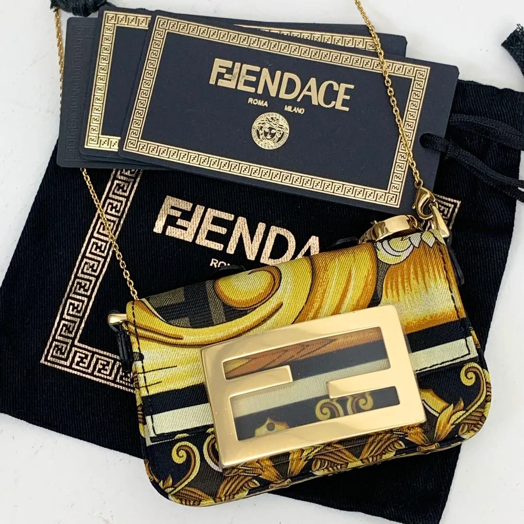 2026年最新】FENDIナノバケットの人気アイテム - メルカリ