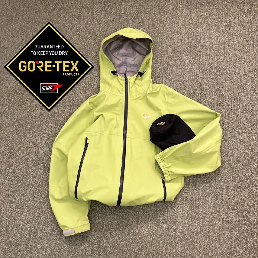 2026年最新】STUSSY gore-tex shell jacketの人気アイテム - メルカリ