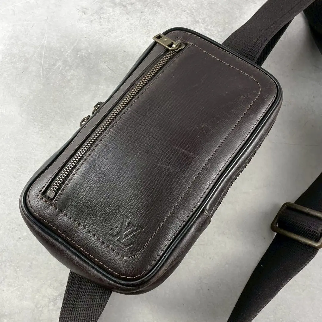 2026年最新】ヴィトン ユタ ボディバッグの人気アイテム - メルカリ