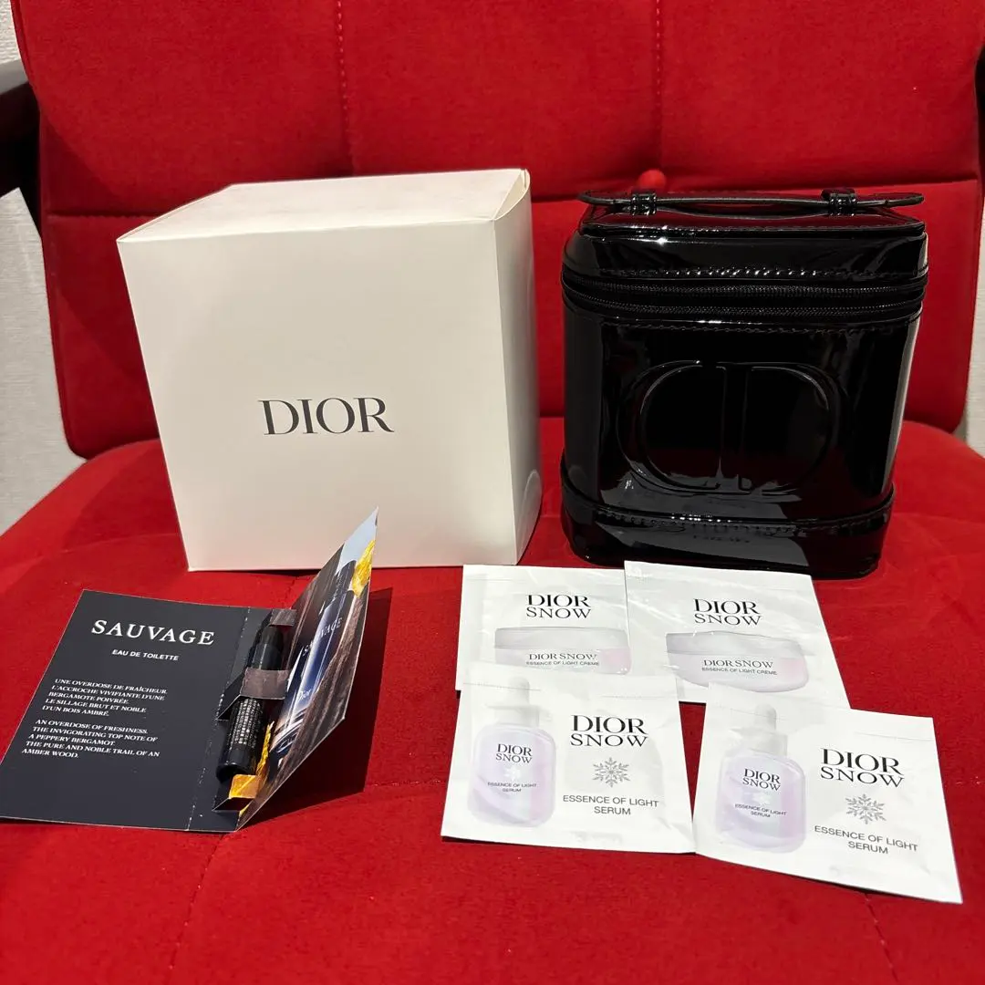 2026年最新】dior アトマイザー ノベルティの人気アイテム - メルカリ