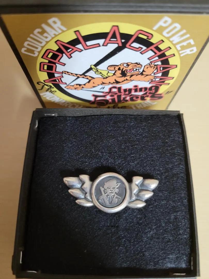 2026年最新】パイロットのウィングバッジの人気アイテム - メルカリ