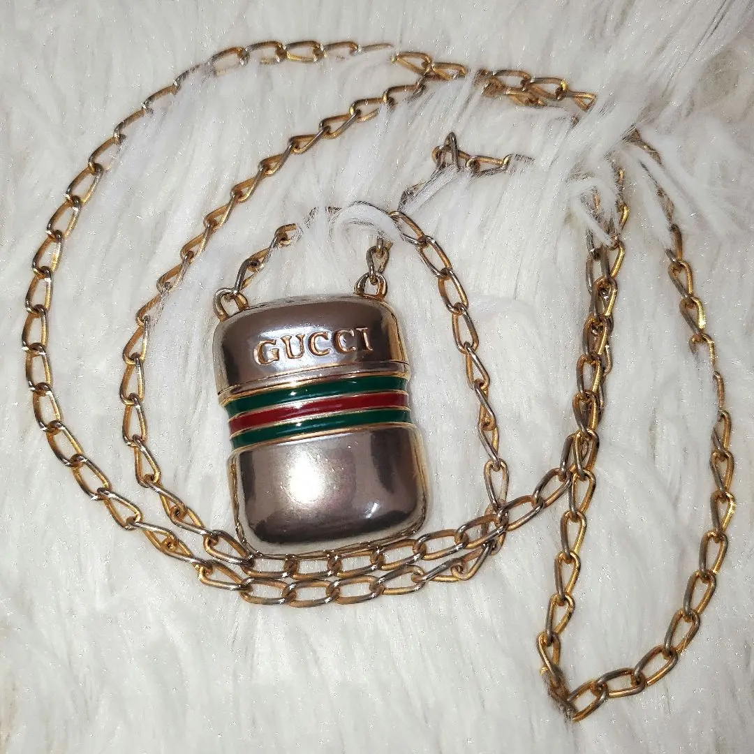 2026年最新】gucci ピルケースの人気アイテム - メルカリ
