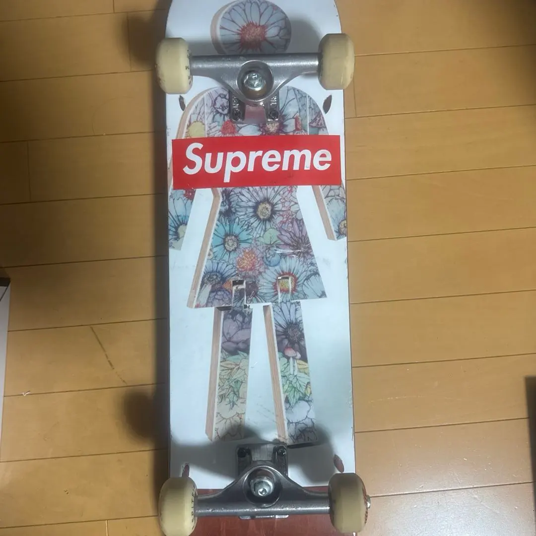 2026年最新】SUPREME コンプリートの人気アイテム - メルカリ
