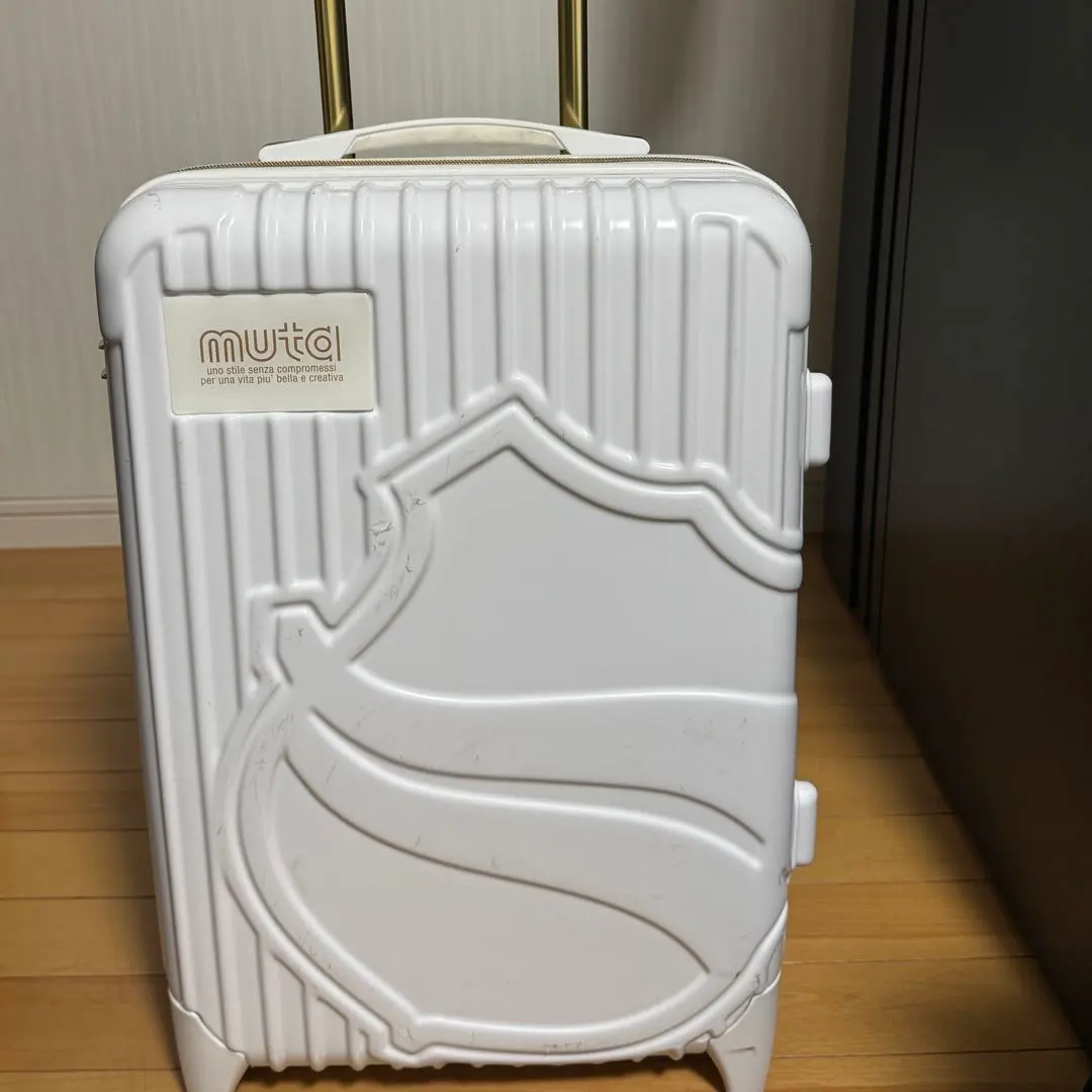 2026年最新】muta スーツケースの人気アイテム - メルカリ