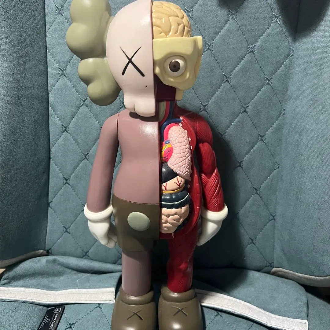 2026年最新】KAWS 人体模型 コンパニオンの人気アイテム - メルカリ