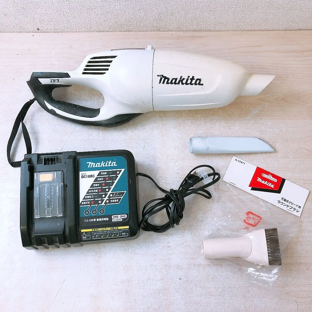2026年最新】マキタ充電式クリーナーcl141fdの人気アイテム - メルカリ