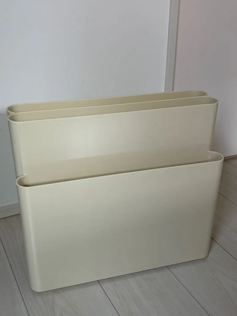 2026年最新】kartell マガジンラックの人気アイテム - メルカリ