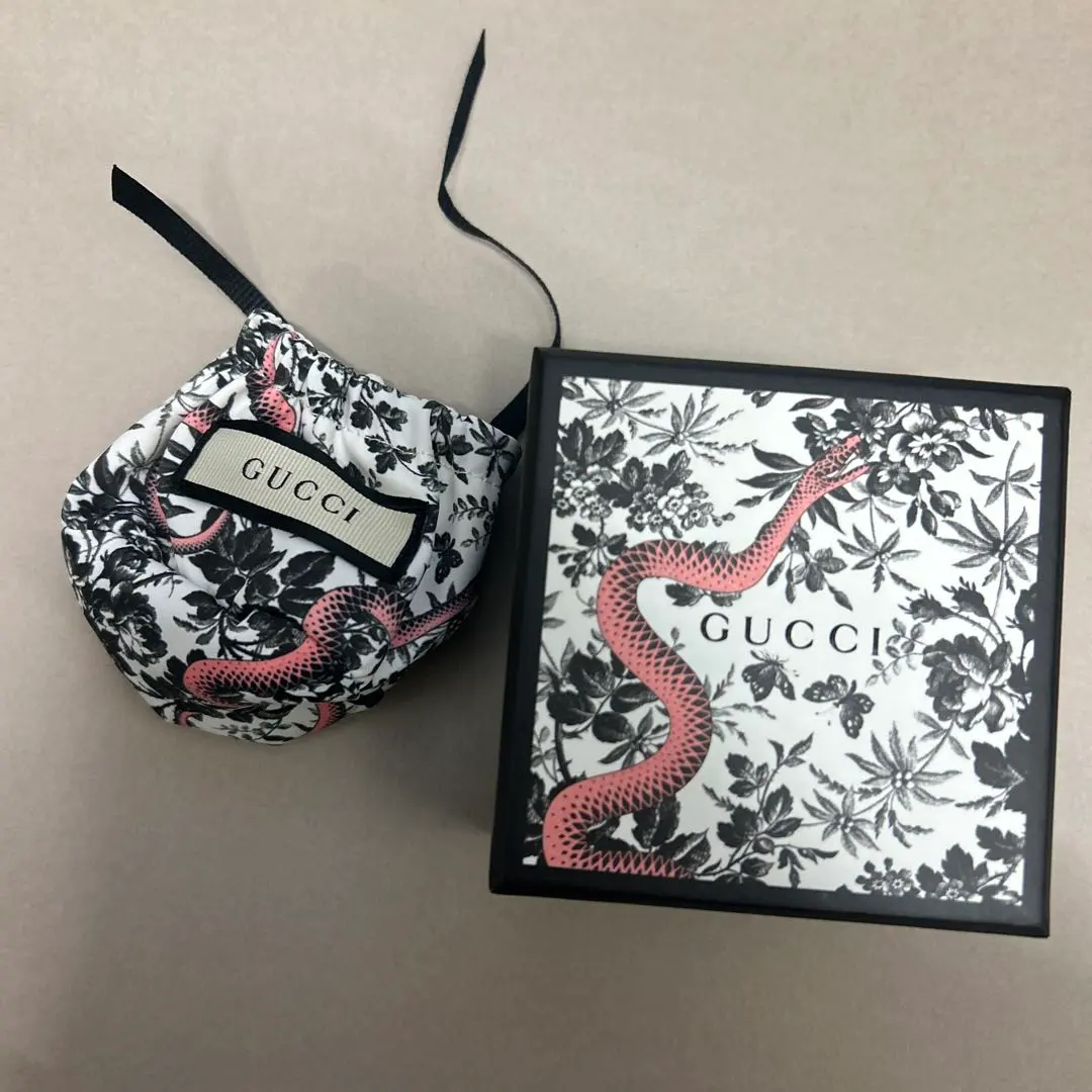 2026年最新】gucci 空箱 蛇の人気アイテム - メルカリ