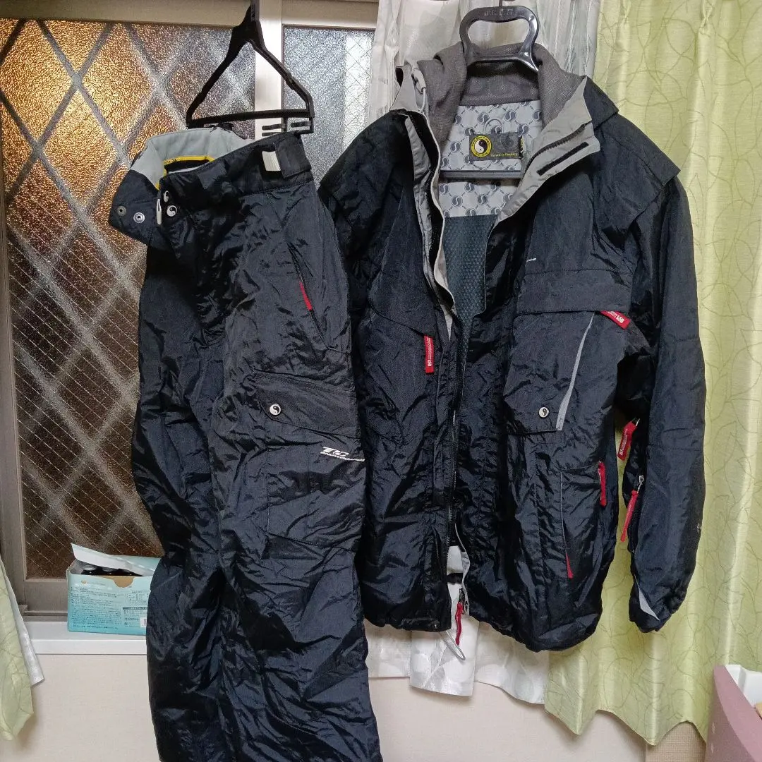 2026年最新】town country スキーウェアの人気アイテム - メルカリ