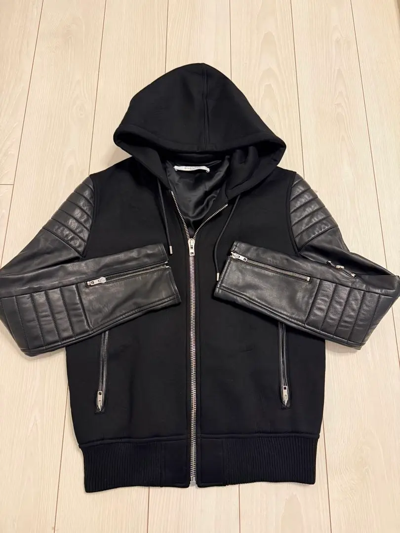 2026年最新】Givenchy レザージャケット・ライダースの人気アイテム