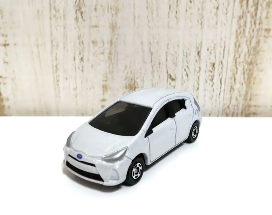 2026年最新】新型アクア ミニカーの人気アイテム - メルカリ