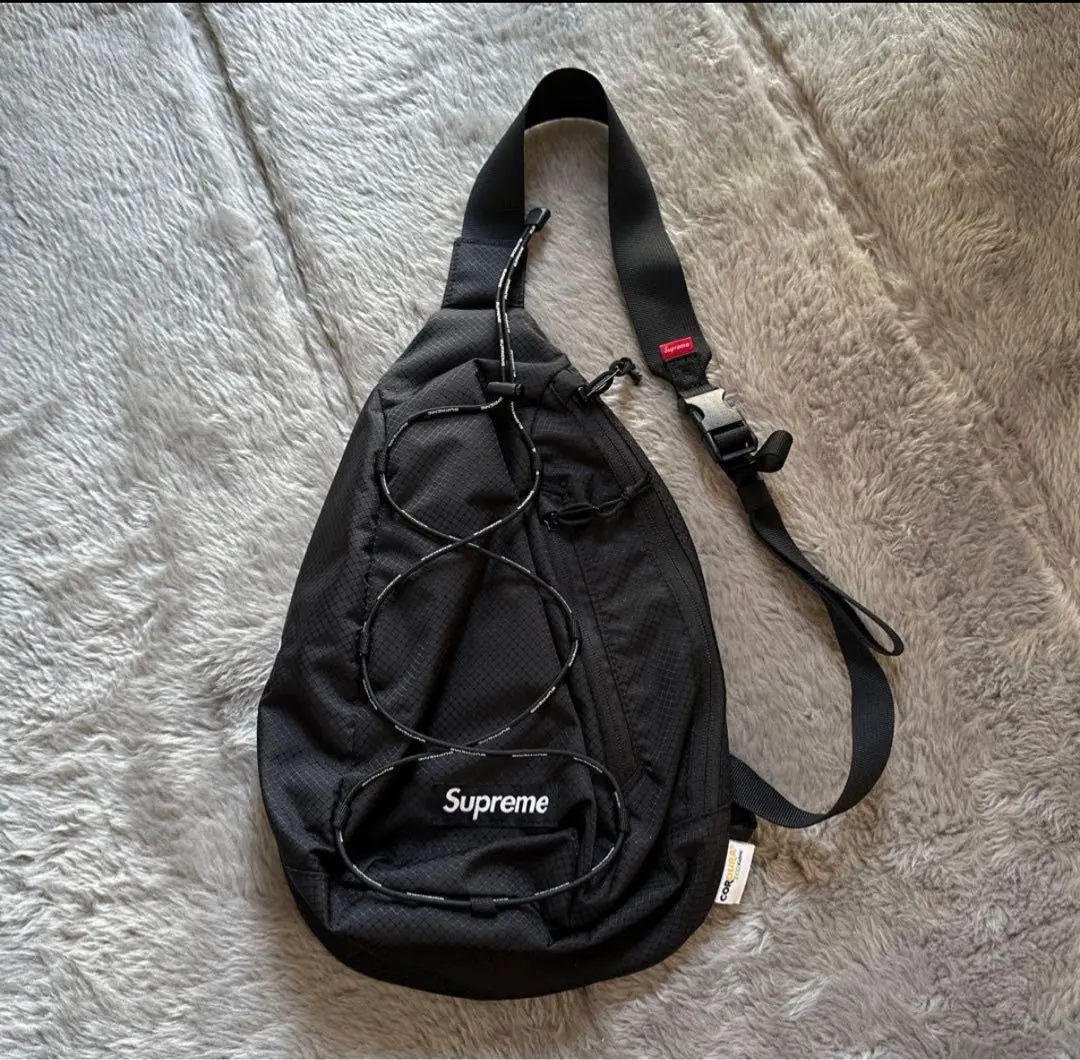 2026年最新】supreme sling bag 22ssの人気アイテム - メルカリ