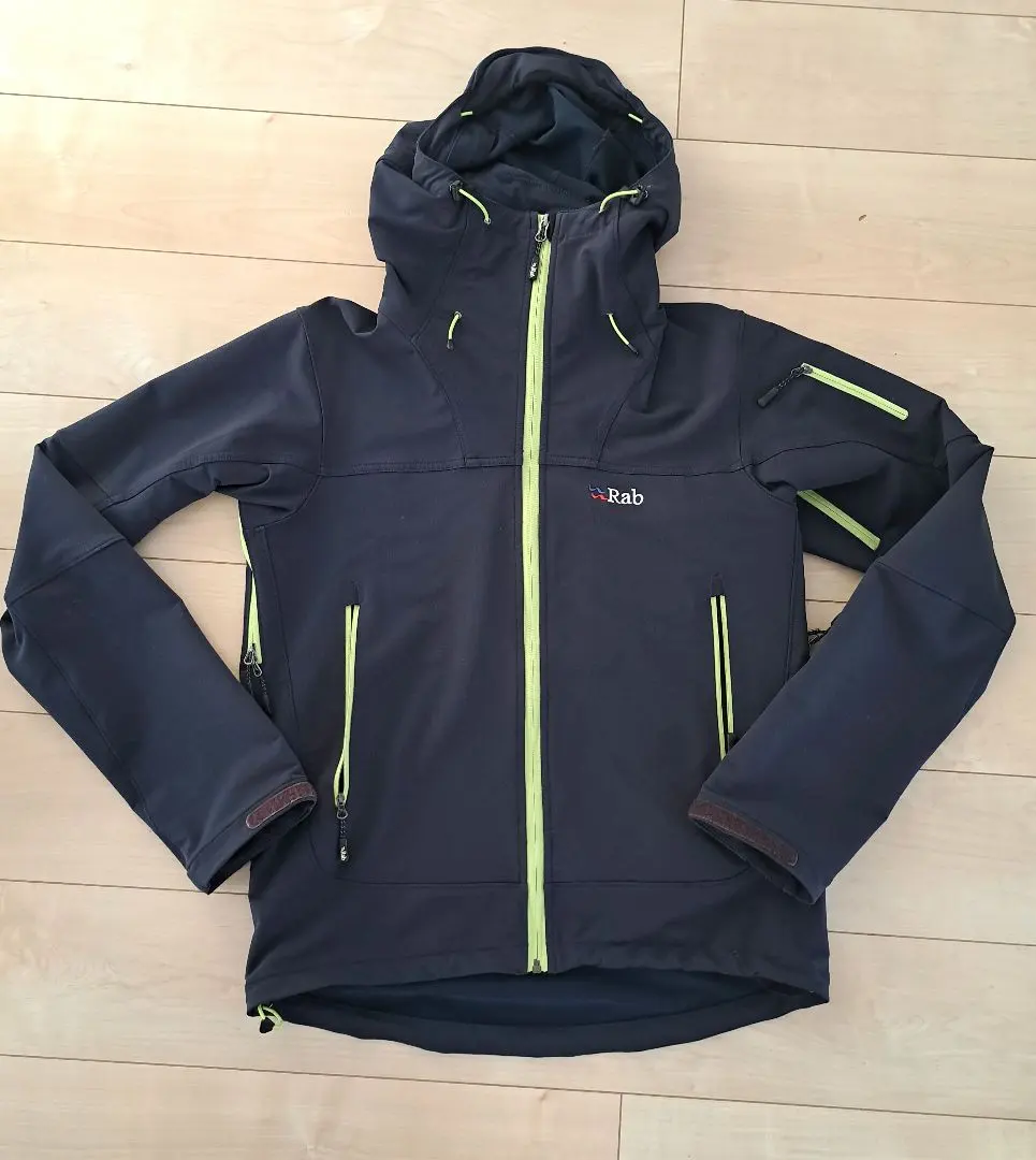 2026年最新】Rab エクソダスジャケットの人気アイテム - メルカリ