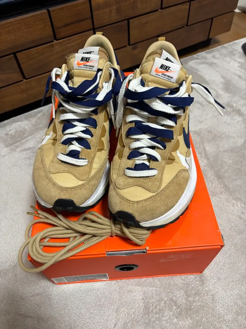 2026年最新】sacai nike vaporwaffle sesameの人気アイテム - メルカリ