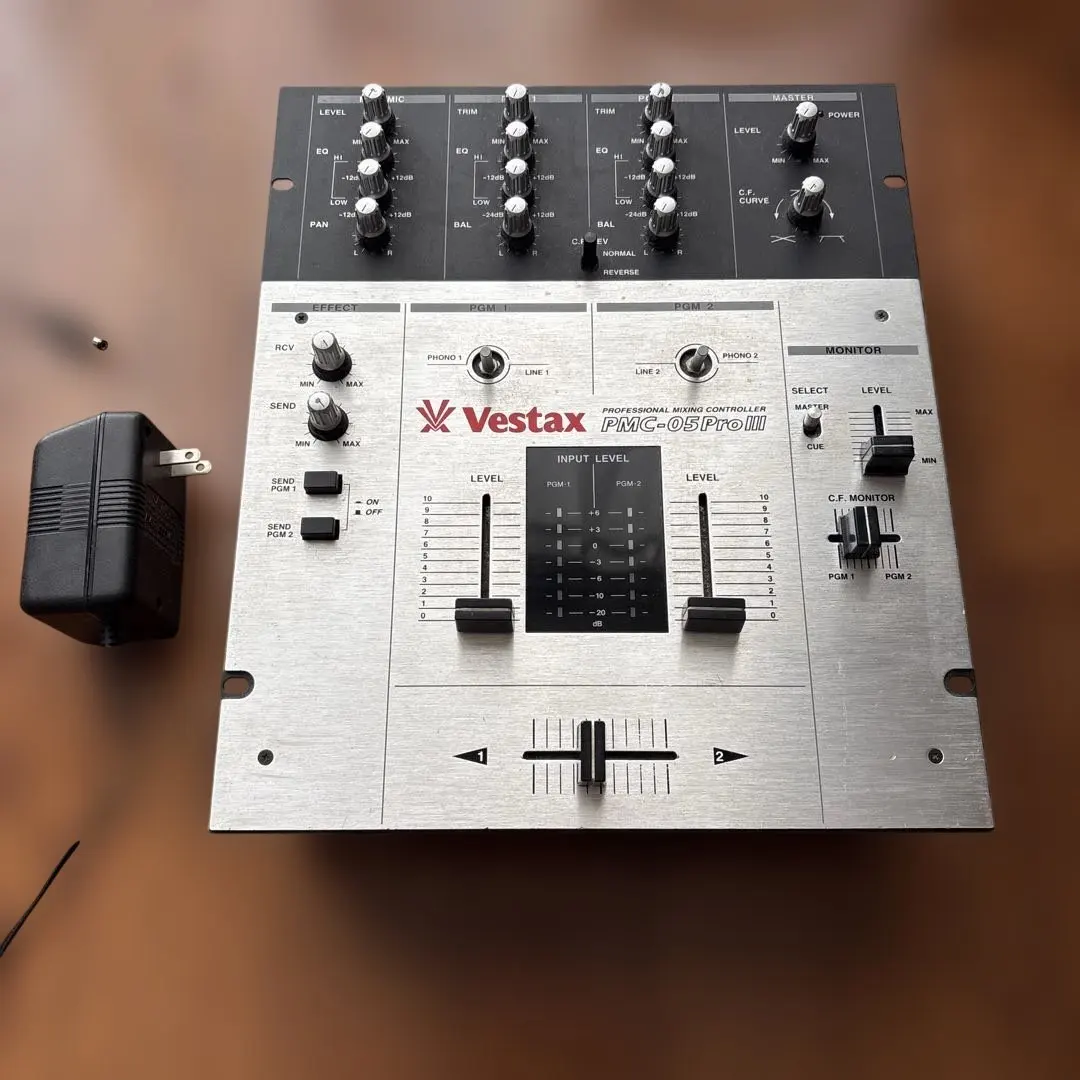 2026年最新】Vestax ベスタクス VMC-002 DJミキサーの人気アイテム