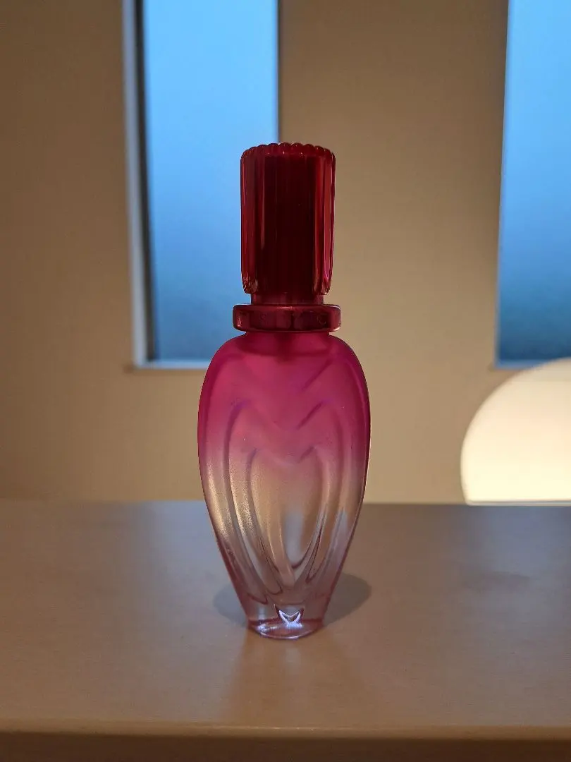 2026年最新】エスカーダ セクシーグラフィティの人気アイテム - メルカリ