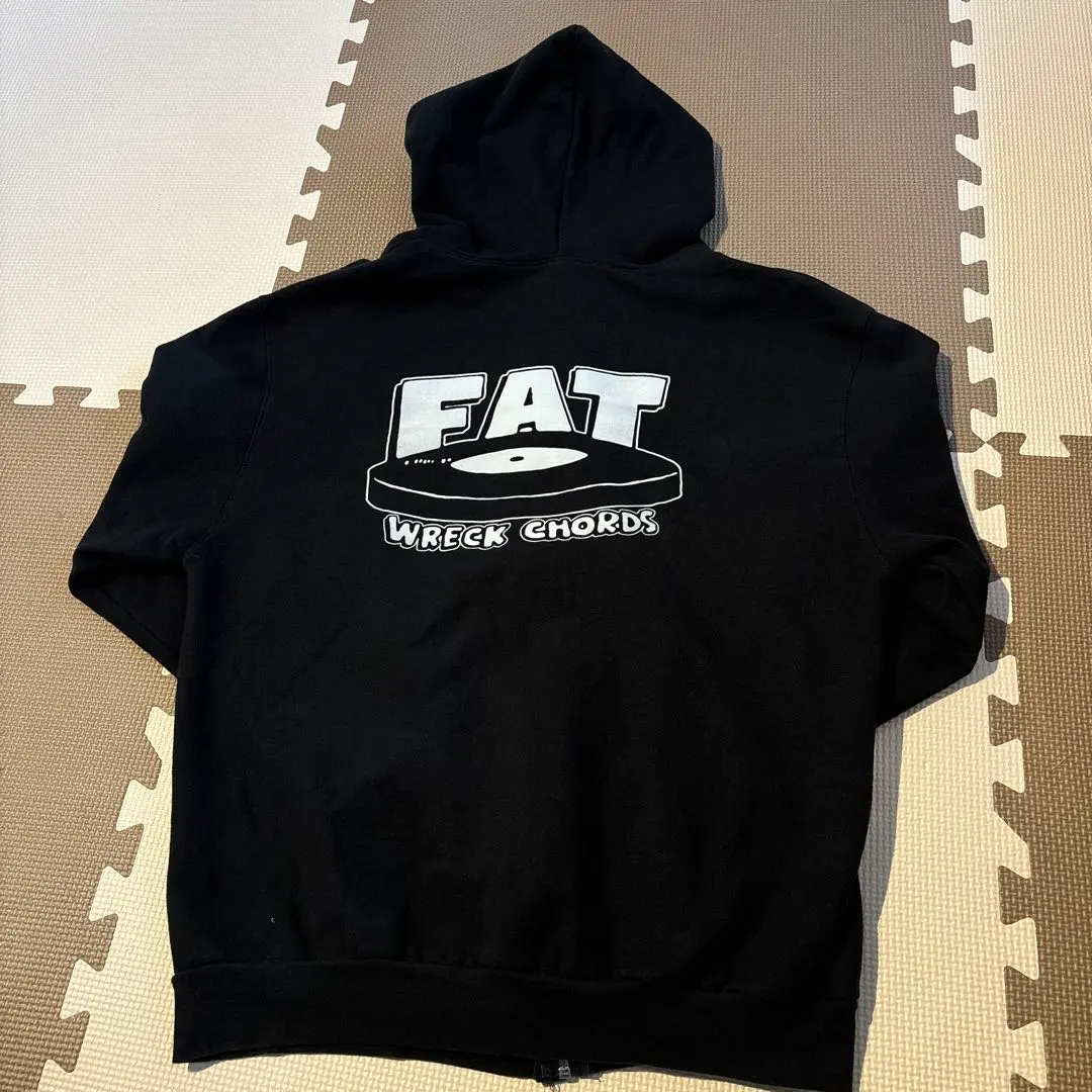 2026年最新】fat wreck chords パーカーの人気アイテム - メルカリ