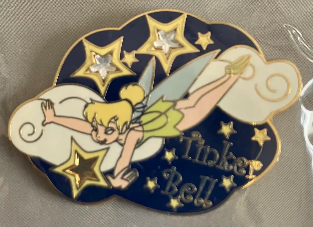 2026年最新】Disney STORE タイトル：ディズニーシリーズ ピンズ