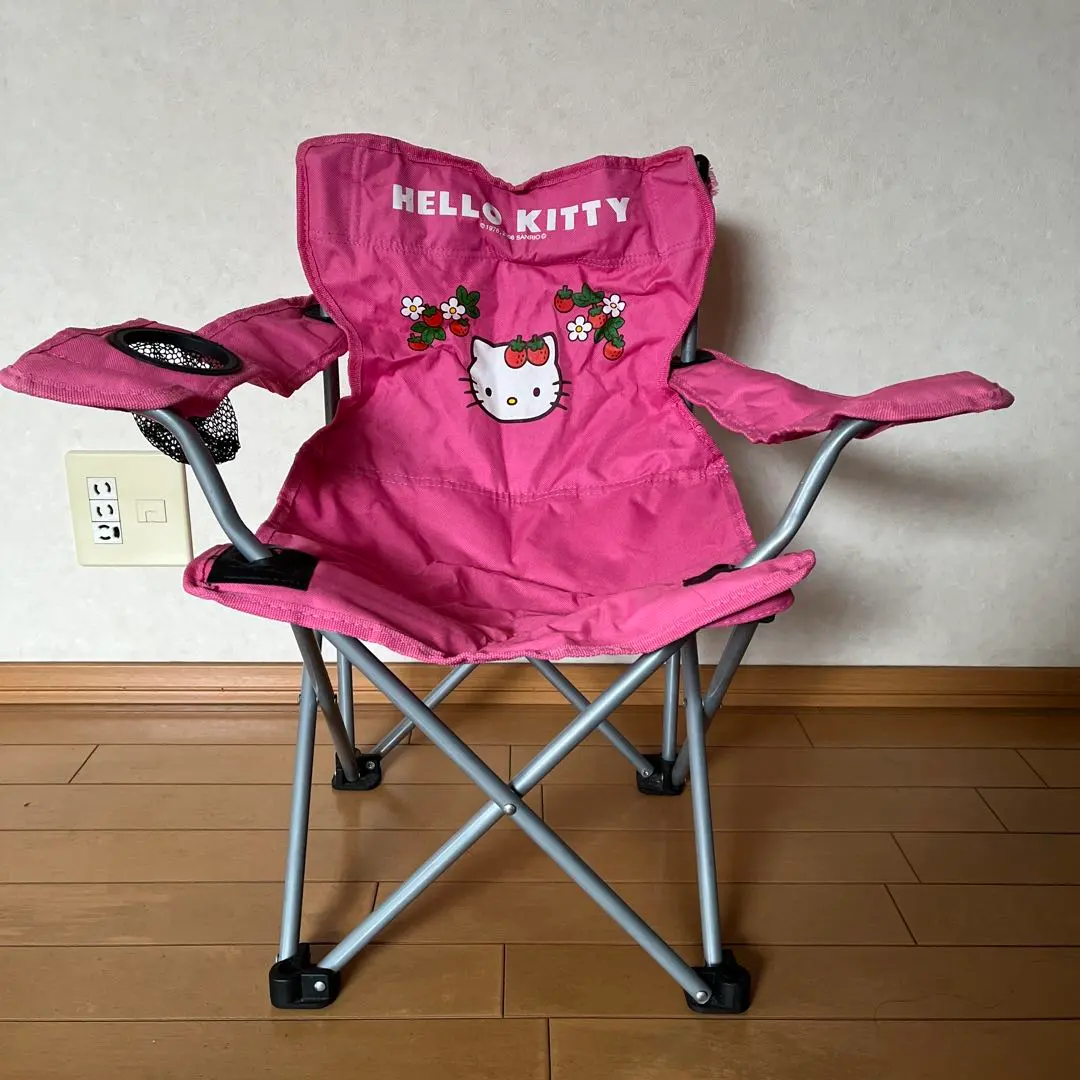 2026年最新】ハローキティ 折りたたみチェアの人気アイテム - メルカリ