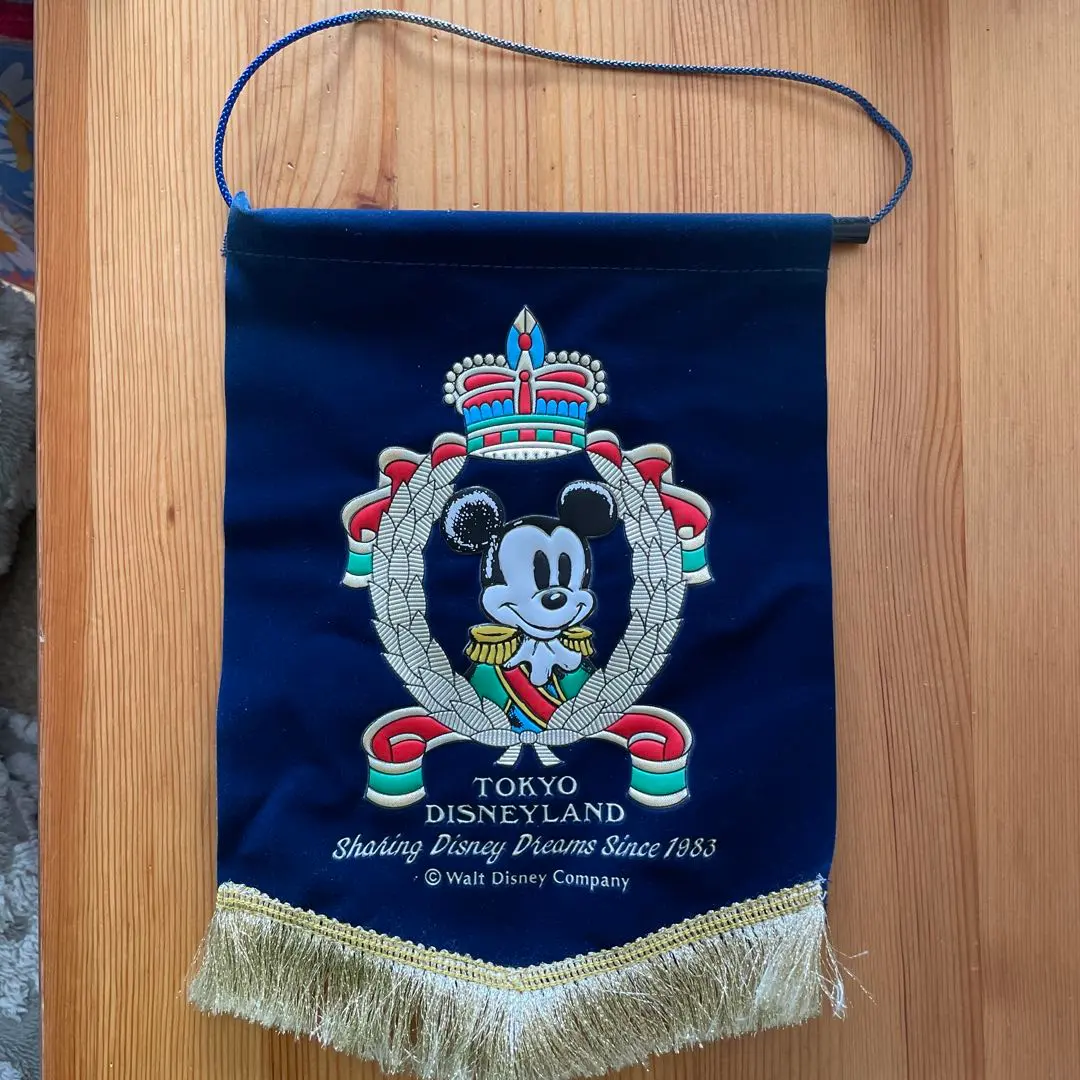 2026年最新】東京ディズニーランドペナントの人気アイテム - メルカリ