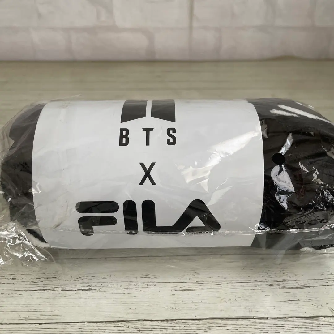 2026年最新】bts fila ブランケットの人気アイテム - メルカリ