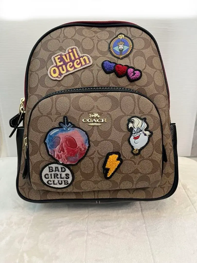 2026年最新】ヴィランズ コーチの人気アイテム - メルカリ