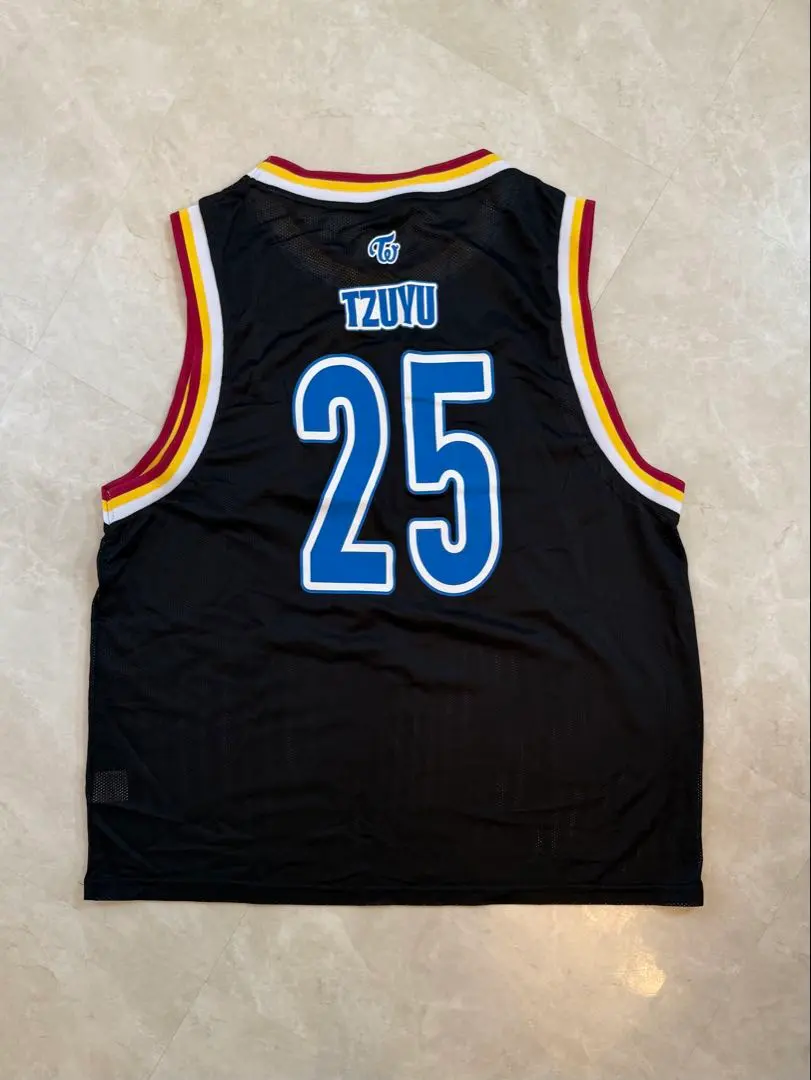 2026年最新】twice ユニフォーム ツウィの人気アイテム - メルカリ