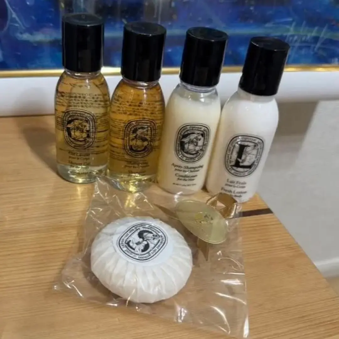 2026年最新】DIPTYQUE 旅行用シャンプーセットの人気アイテム - メルカリ