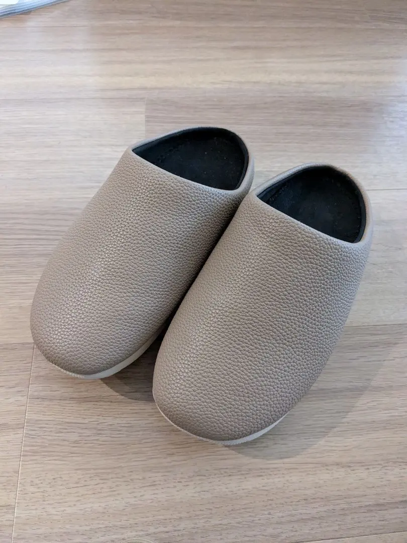 2026年最新】FITNE スリッパの人気アイテム - メルカリ