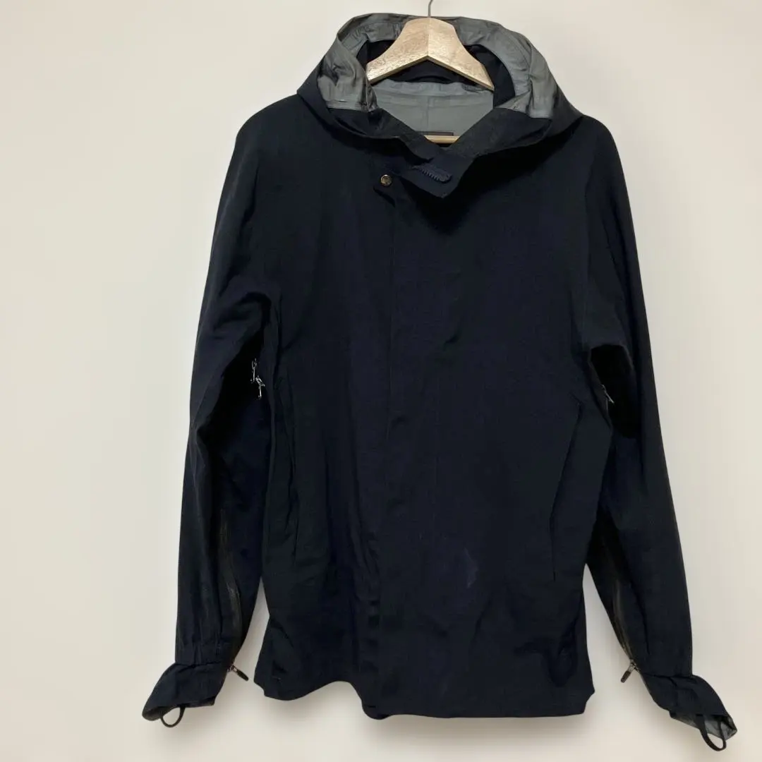 2026年最新】HERNO マウンテンパーカーの人気アイテム - メルカリ