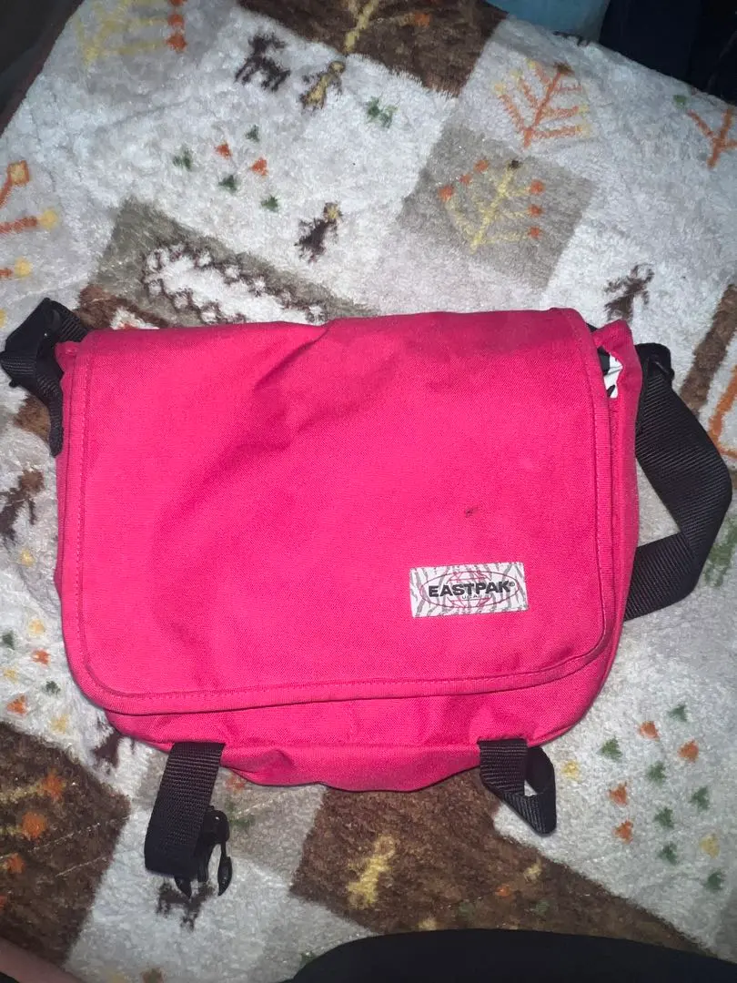 2026年最新】EASTPAK メッセンジャーバッグの人気アイテム - メルカリ
