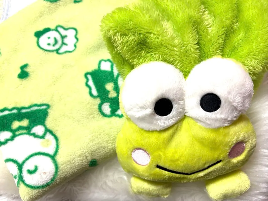 2026年最新】けろけろけろっぴ タオルケットの人気アイテム - メルカリ