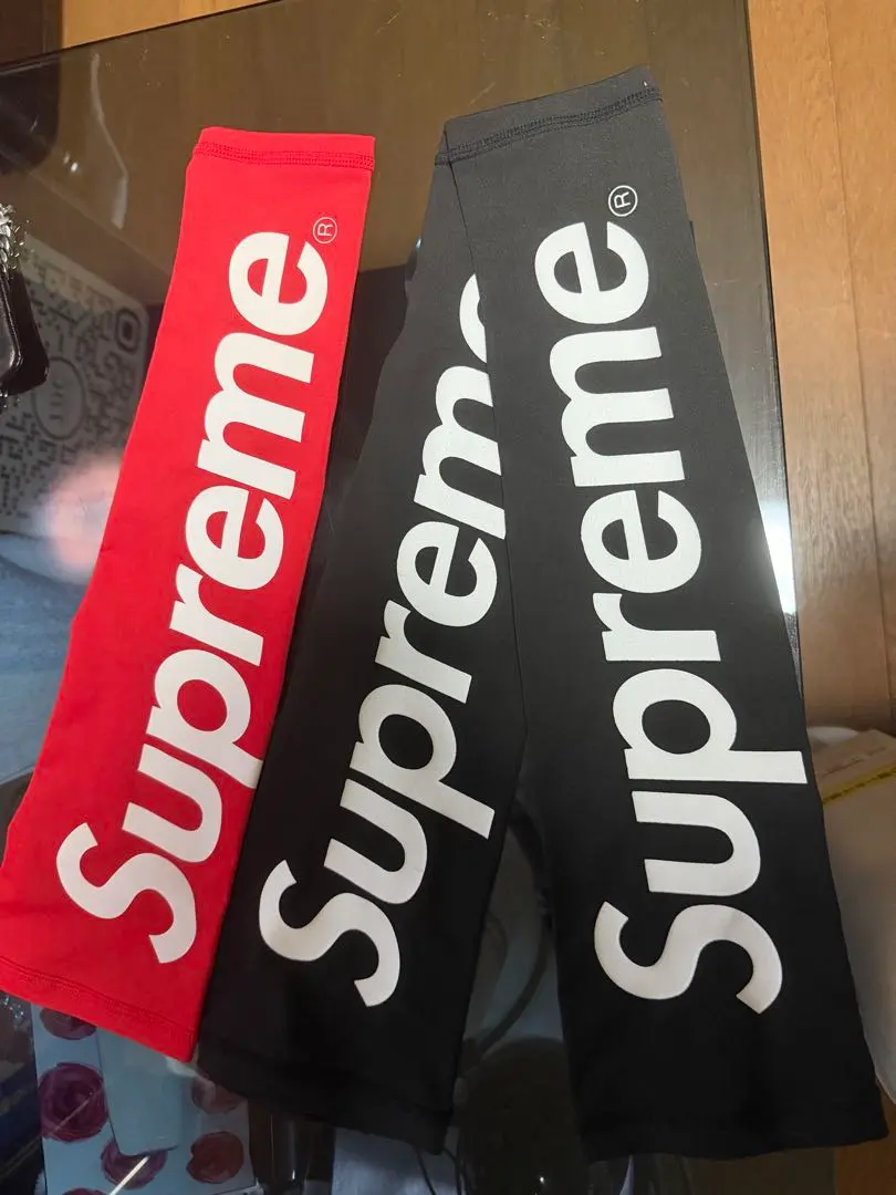 2026年最新】supremeアームカバーの人気アイテム - メルカリ