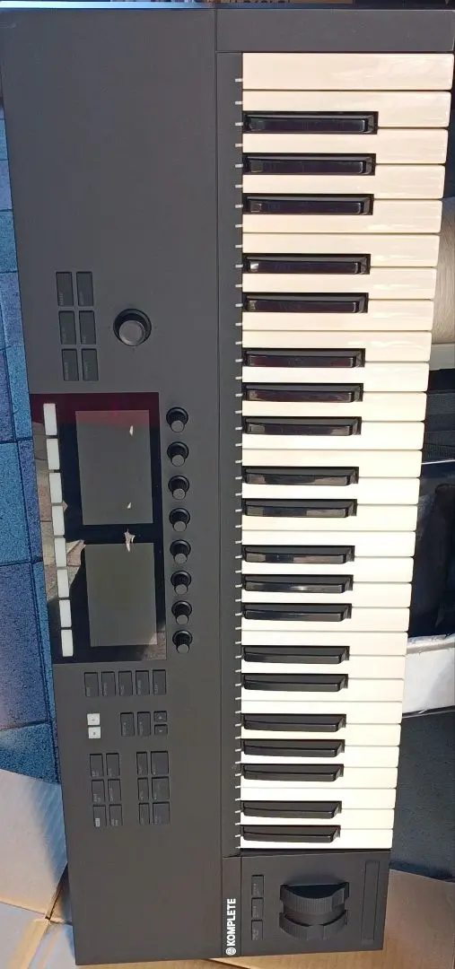 2026年最新】Komplete kontrol a49の人気アイテム - メルカリ