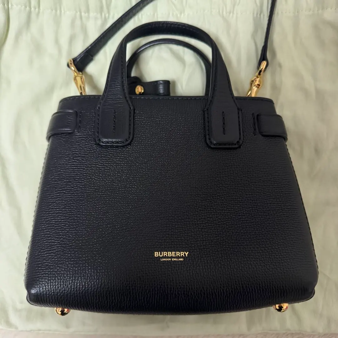 2026年最新】Burberry バッグ バナーの人気アイテム - メルカリ