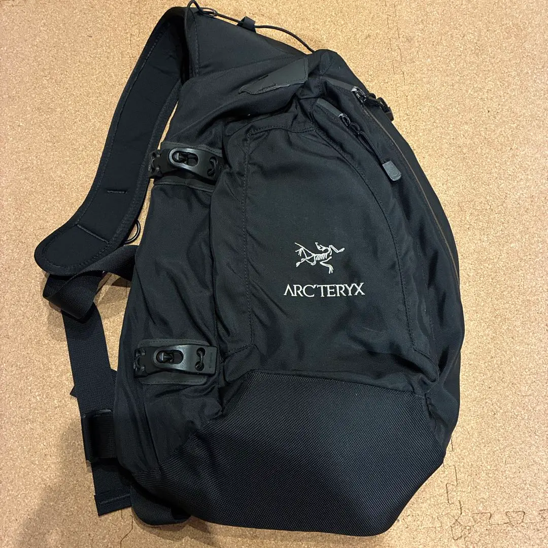 2026年最新】arc'teryx quiverの人気アイテム - メルカリ