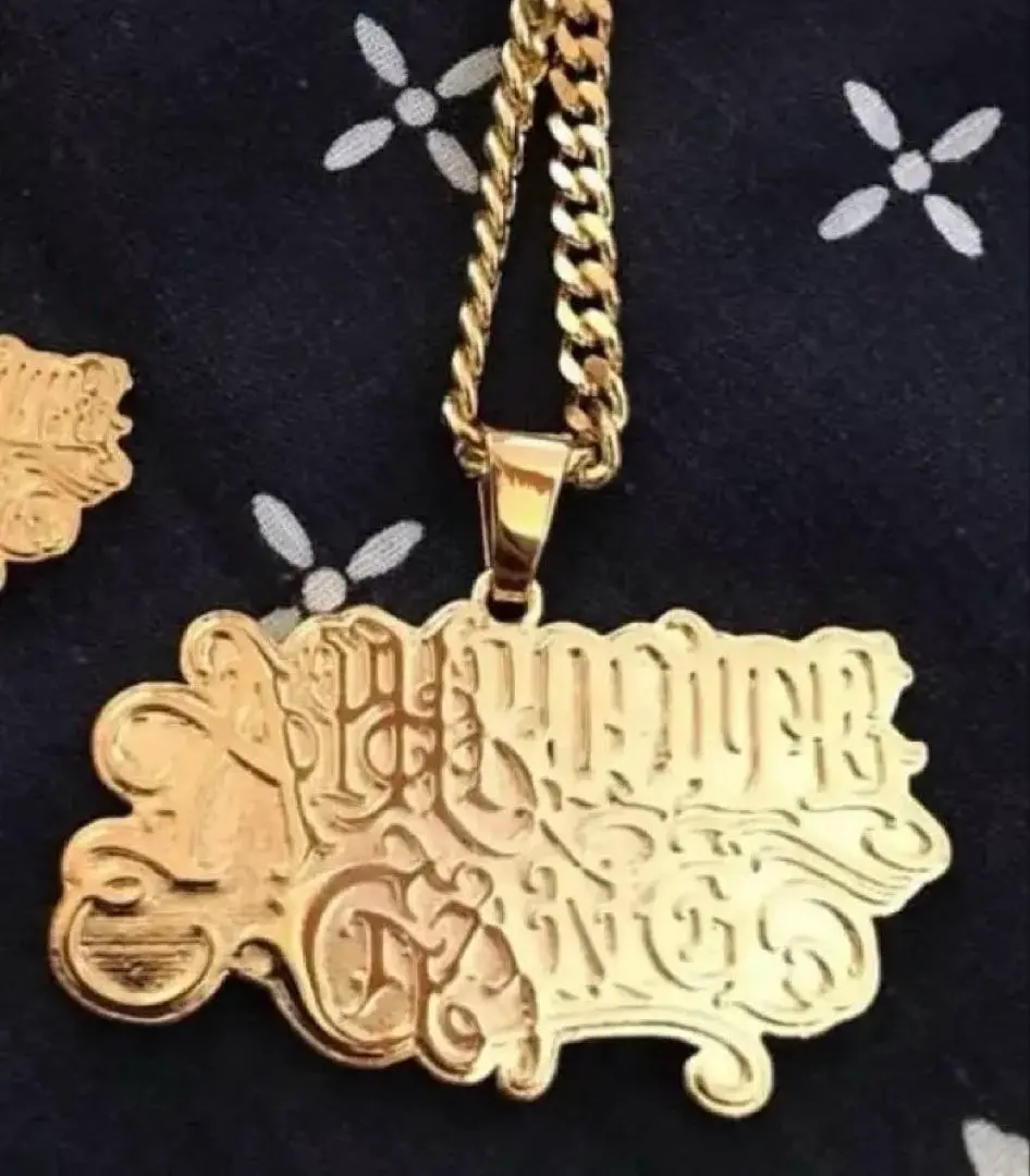 2026年最新】アフロディーテギャングネックレスの人気アイテム - メルカリ