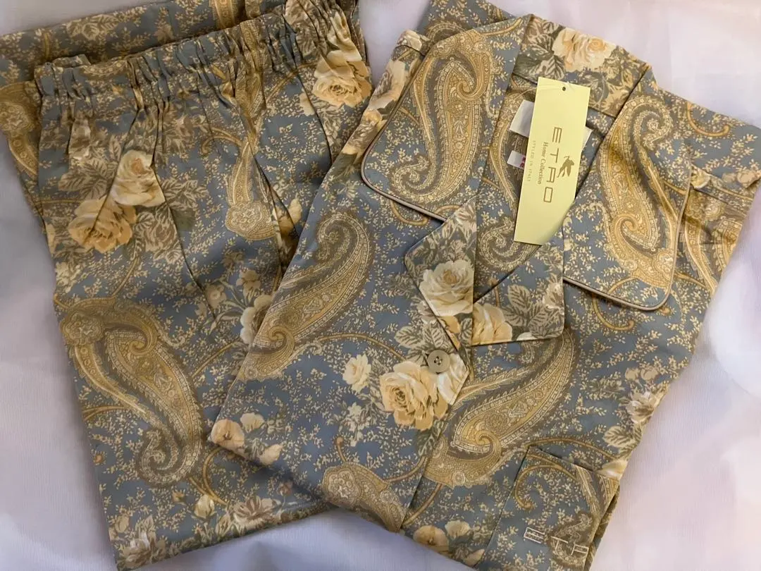 2026年最新】Etro パジャマの人気アイテム - メルカリ