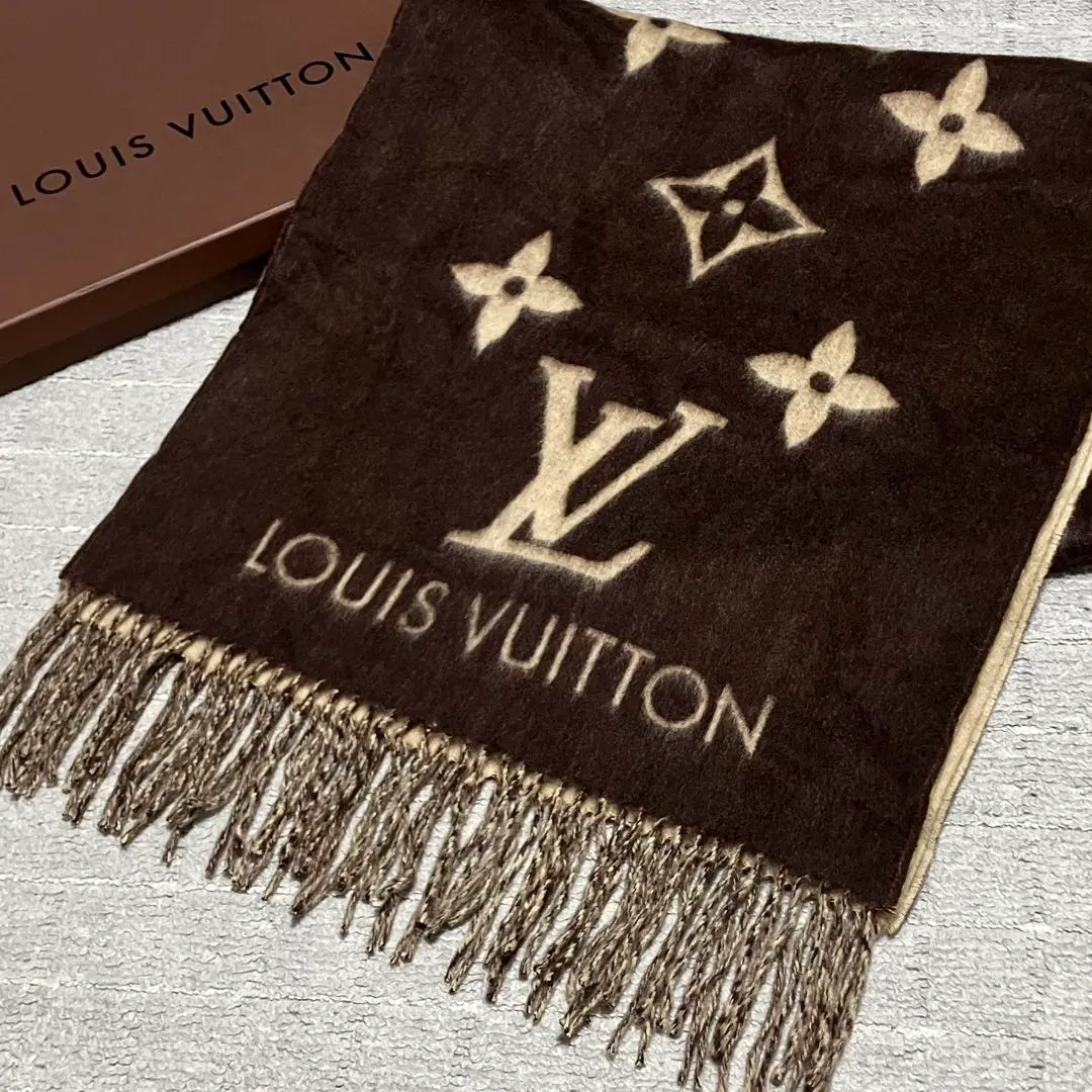 2026年最新】LOUISVUITTONネックウォーマーの人気アイテム - メルカリ