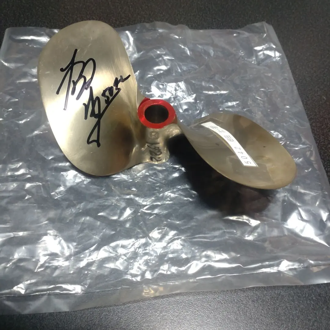 2026年最新】サイン入りプロペラの人気アイテム - メルカリ