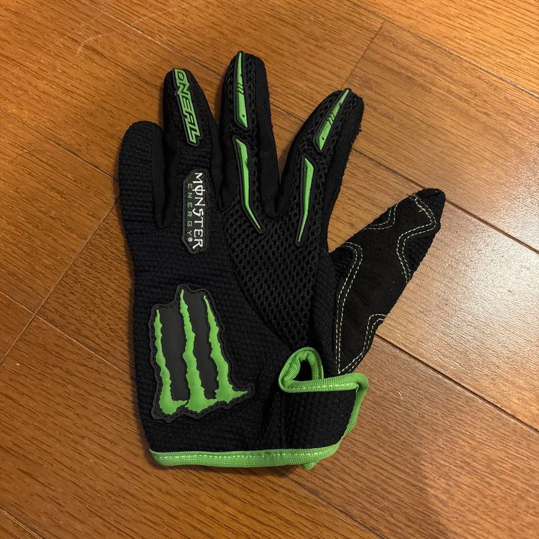 2026年最新】モンスターエナジー グローブの人気アイテム - メルカリ