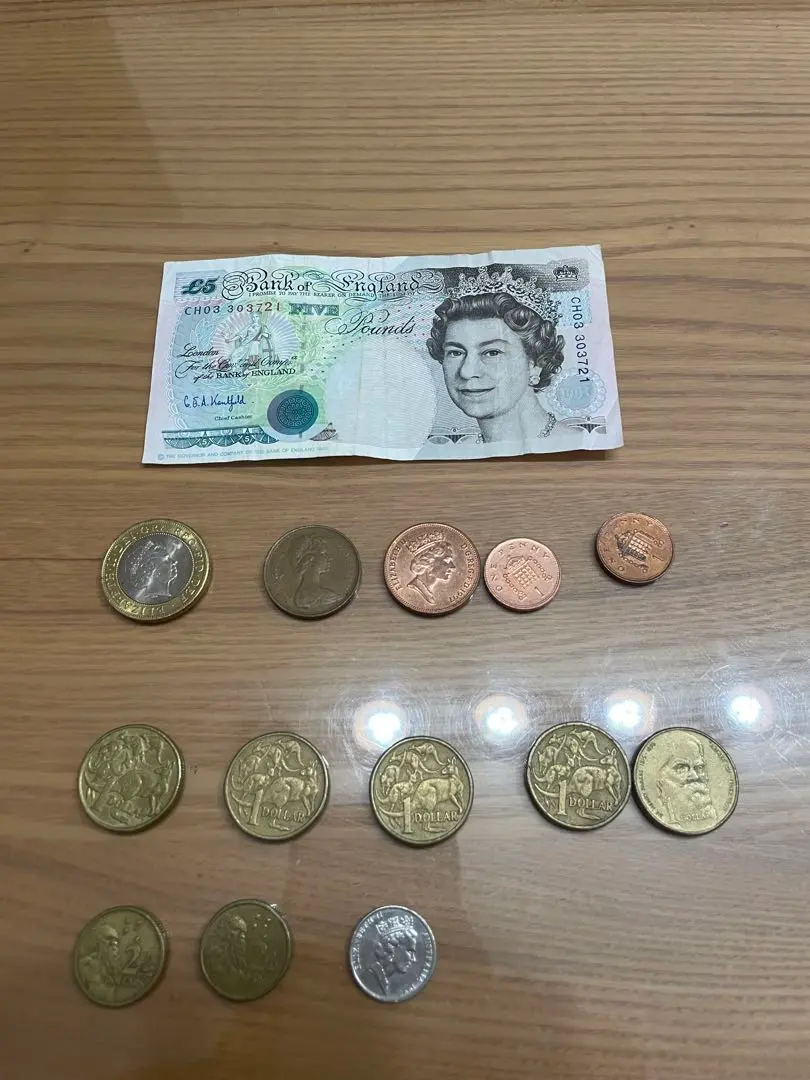 2026年最新】イギリス旧5ポンド紙幣の人気アイテム - メルカリ