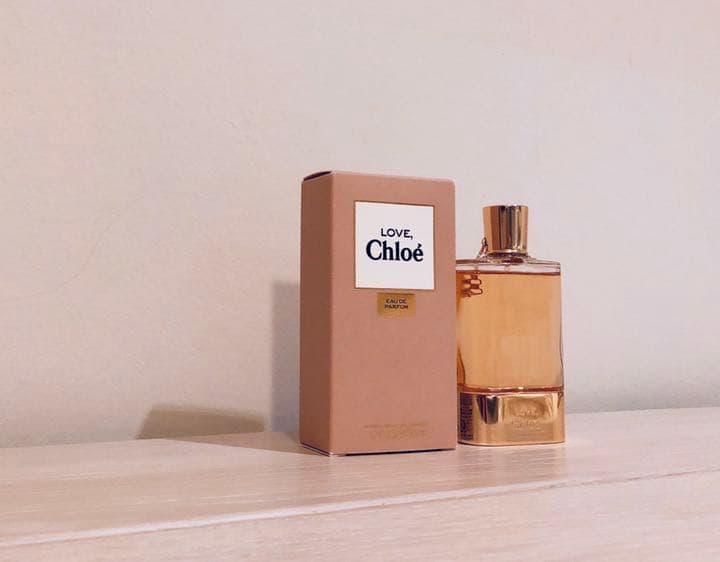 廃盤　新品未使用　クロエChloe香水ラブloveクロエオードパルファム　刻印入