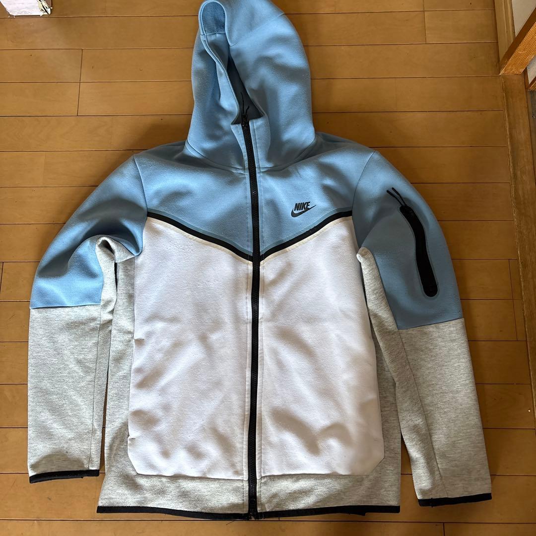 Nike テックフリース 水色/グレー - メルカリ