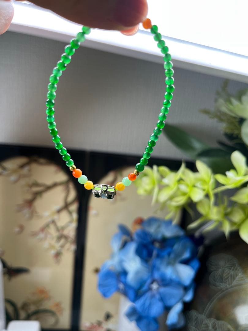 新入荷❣️貴重‼️18kビーズ入り、ロウカン質氷種満陽緑ビーズ&【幸運】四葉草ブレス サントリージャパニーズクラフトジン「ROKU〈六〉 OSAKA BRILLIANCE