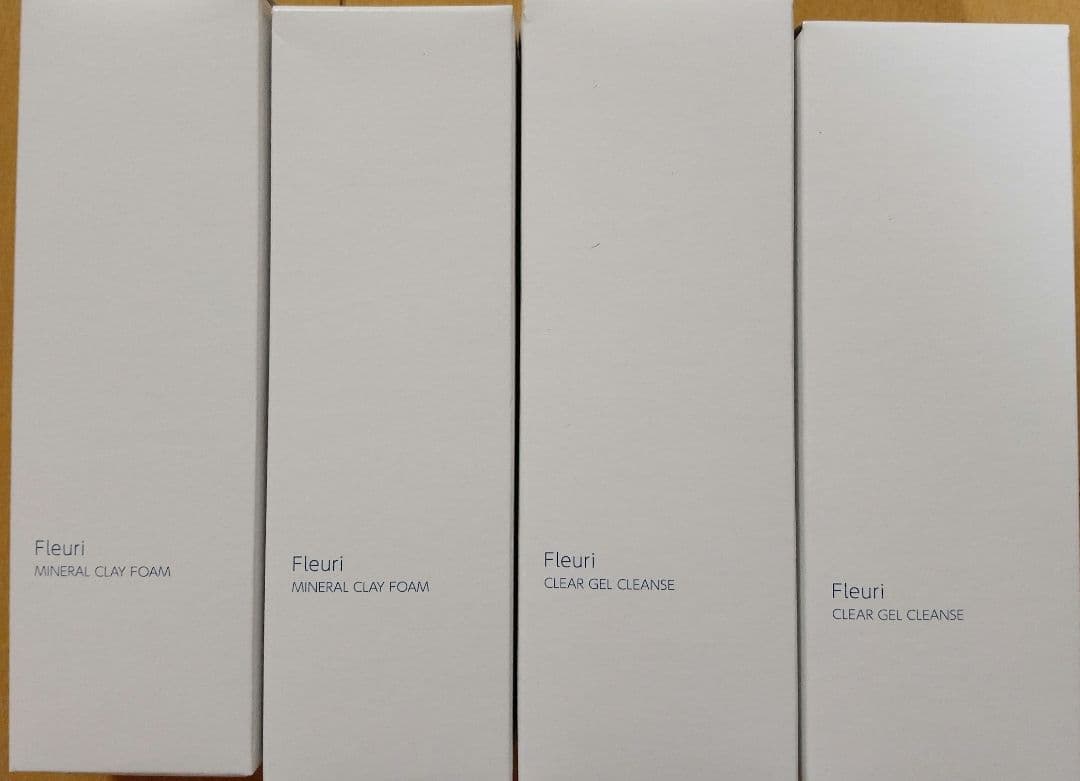Fleuri ミネラルクレイフォーム & クリアゲルクレンズ　各２本セット