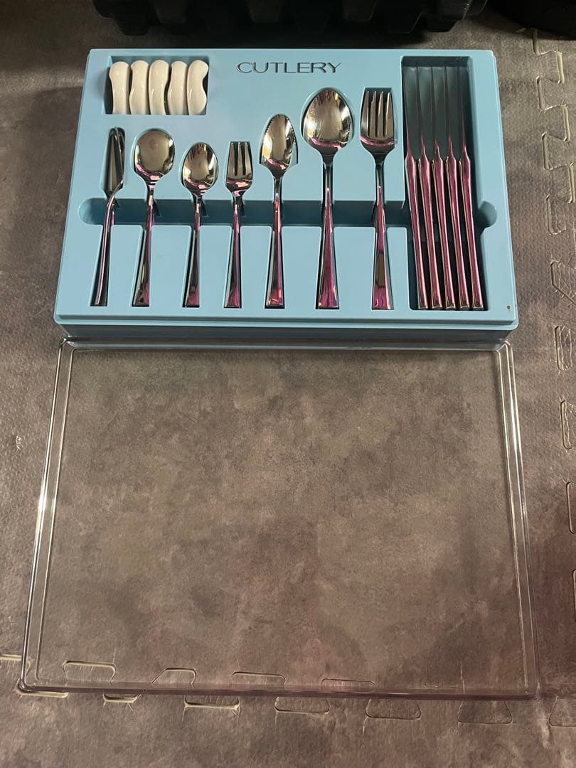 千趣会　ラッキーウッド